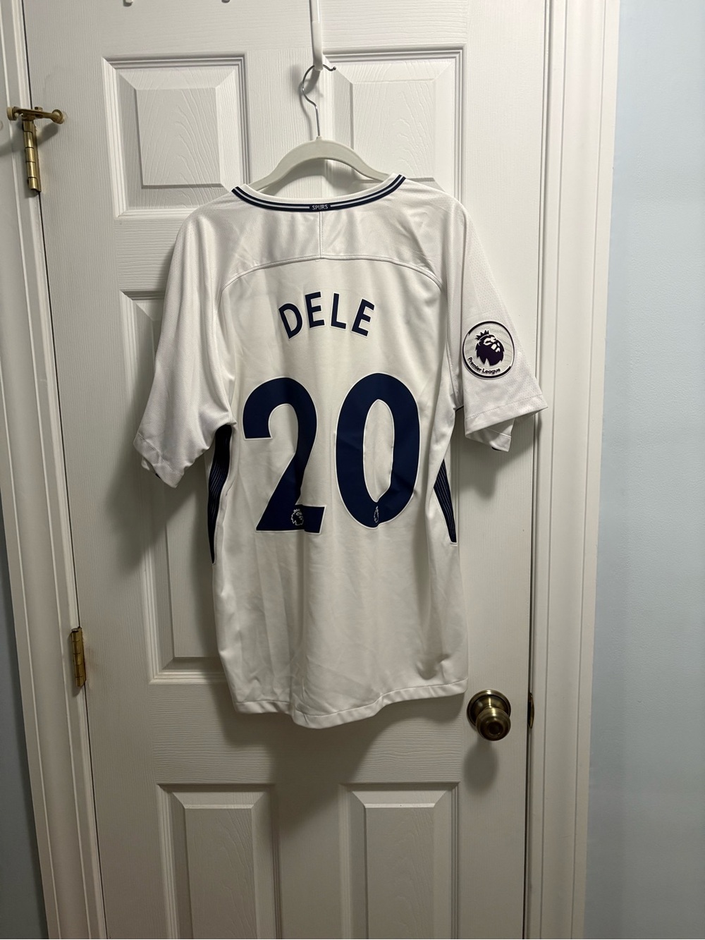 Nike White Soccer Jersey with Black Authentic Patch Dele 20 - Picture 4 of 4